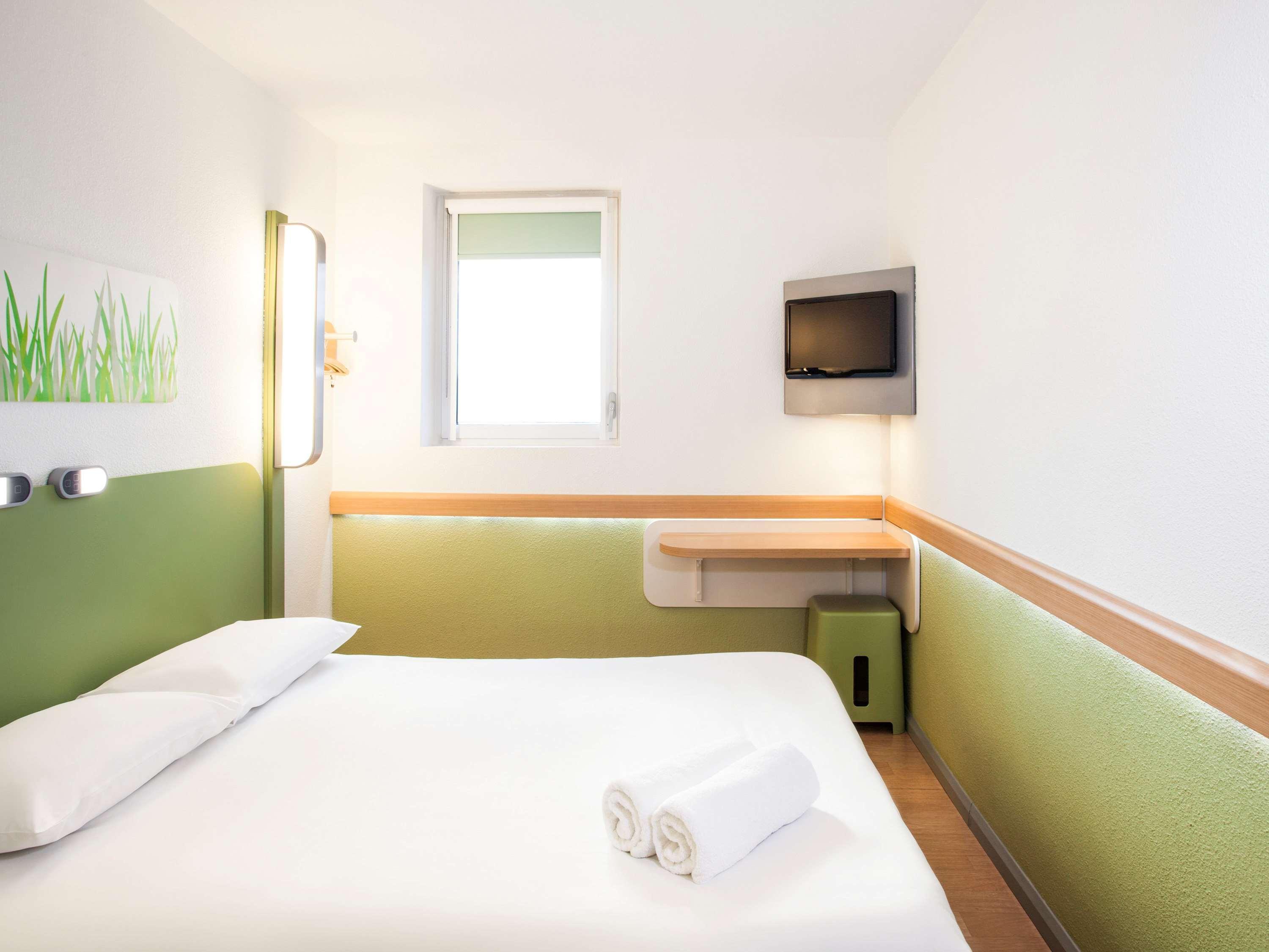 Ibis Budget London Whitechapel - Brick Lane Hotell Exteriör bild