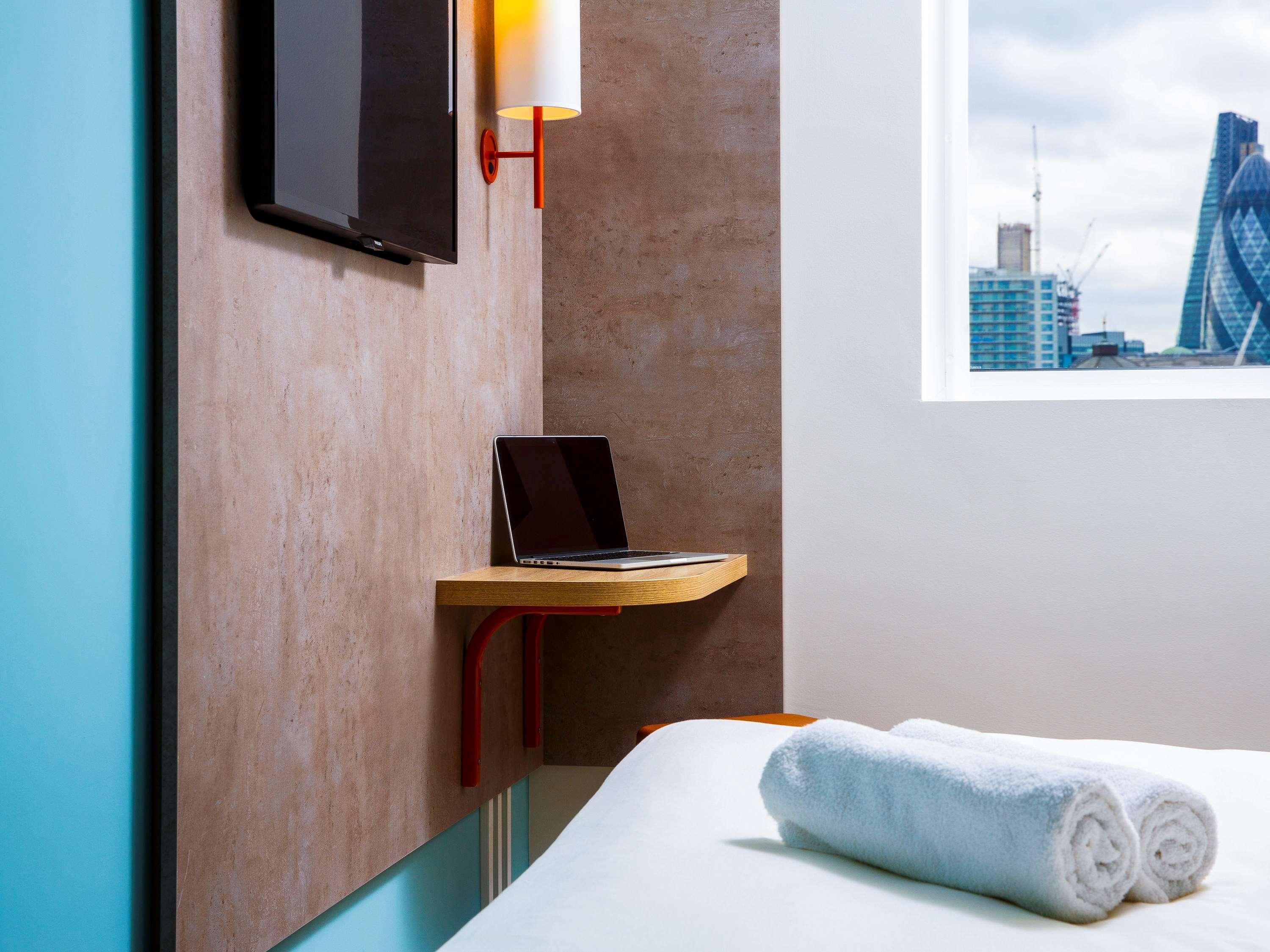 Ibis Budget London Whitechapel - Brick Lane Hotell Exteriör bild