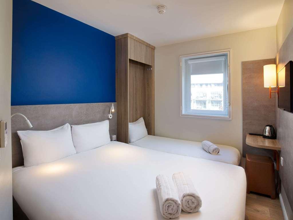 Ibis Budget London Whitechapel - Brick Lane Hotell Rum bild